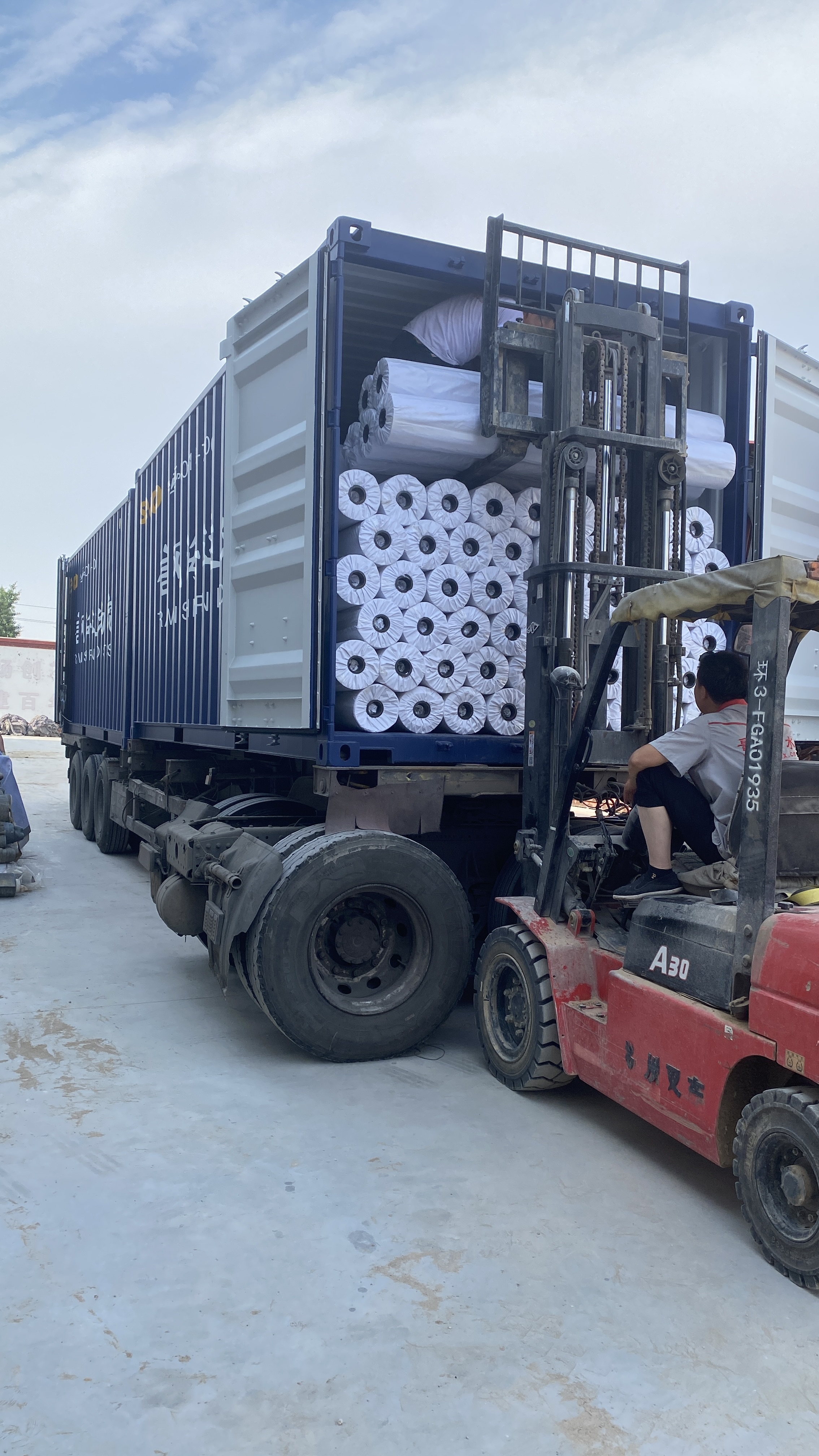 cbec6c418636f8524eaa041502c243e9